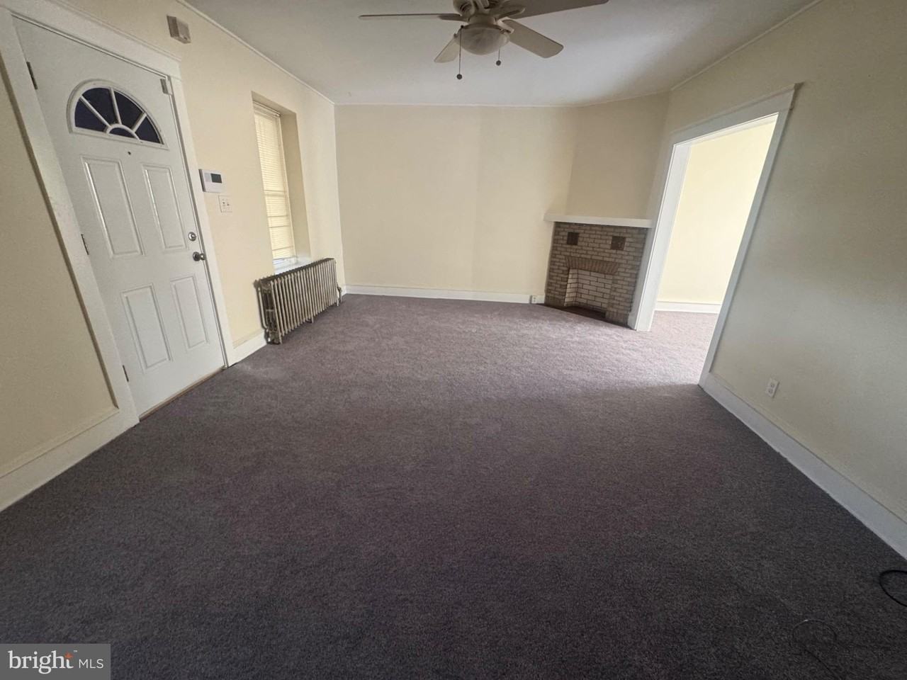 2410 N Monroe St - Photo 2 of 19