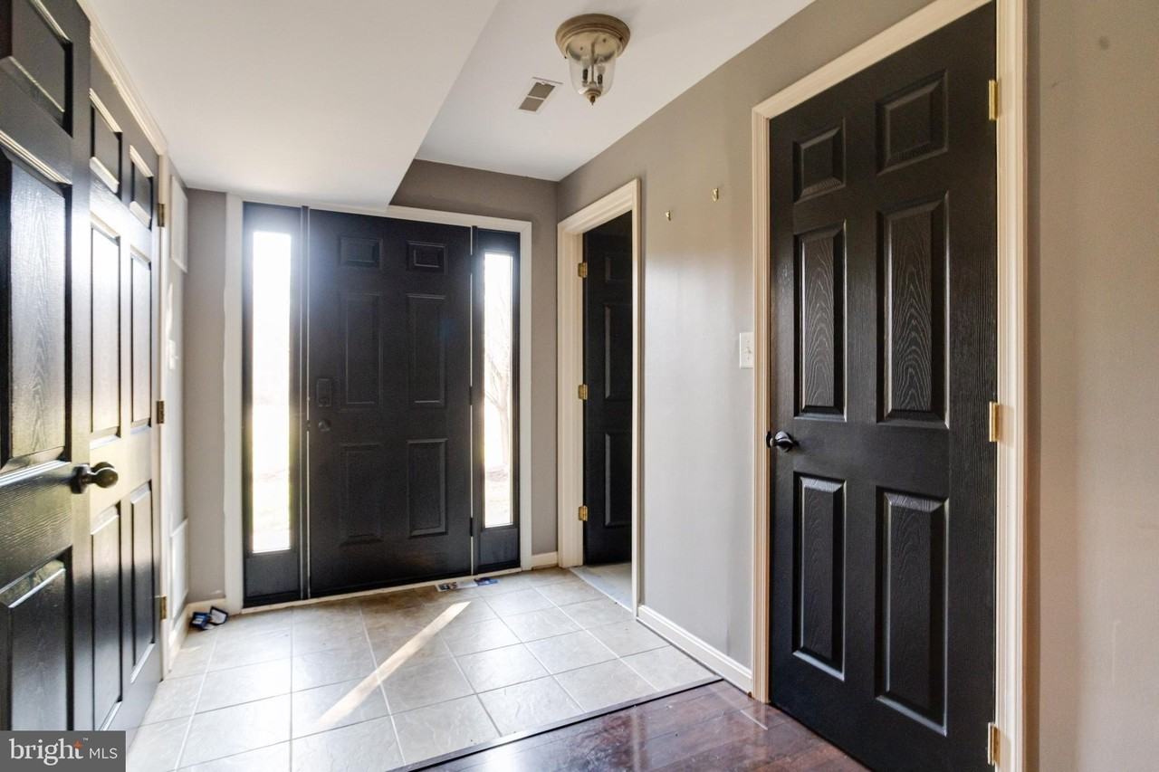 1730 Bluffs Island Ct - Photo 3 of 50