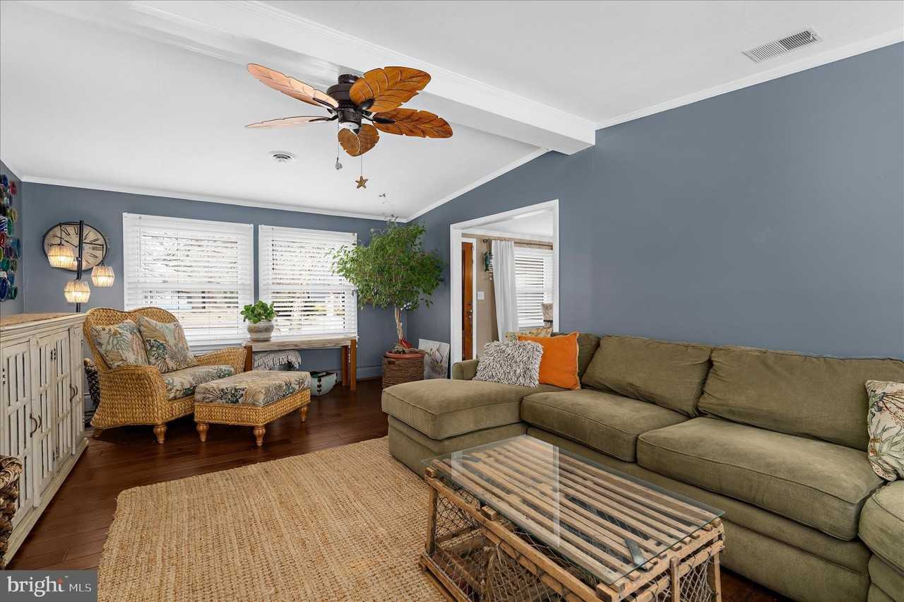 813 Mago Vista Rd - Photo 5 of 50