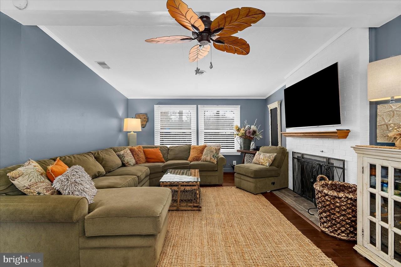 813 Mago Vista Rd - Photo 6 of 50