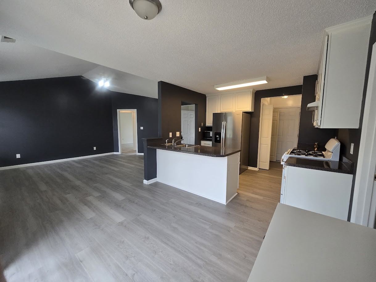 1142 Stallings Rd #1 - Photo 5 of 19