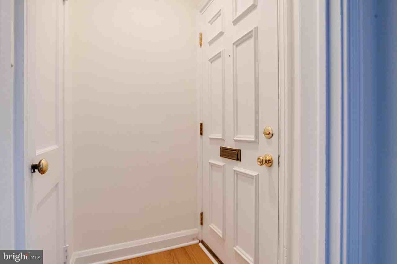 1809 Glen Ridge Rd - Photo 2 of 50