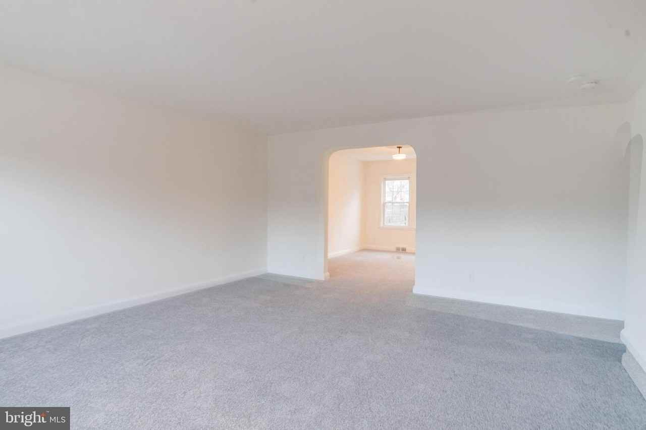 1809 Glen Ridge Rd - Photo 5 of 50