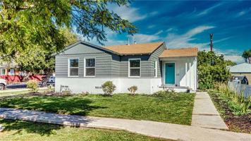 featured image of 1101 E 115th St