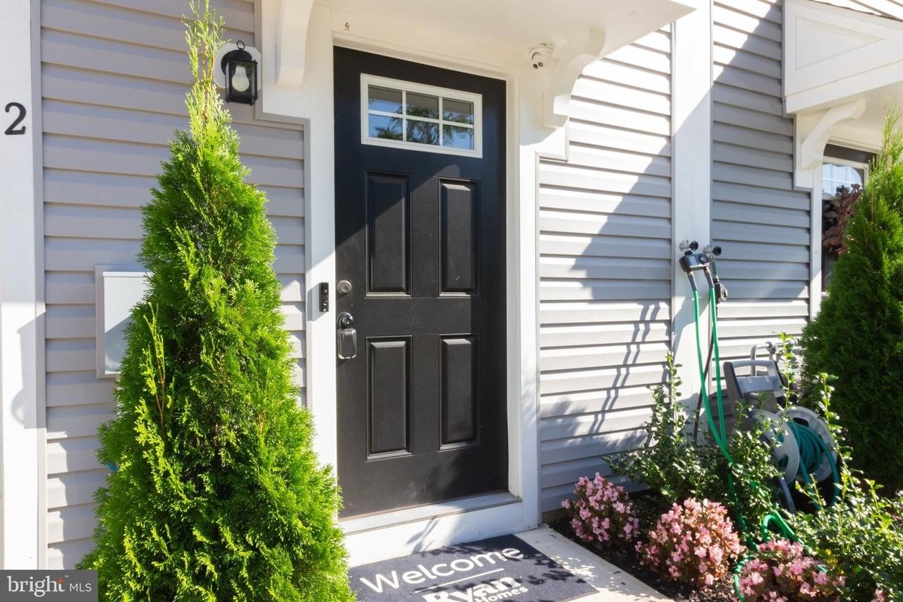 2 Comfort Rd - Photo 3 of 34