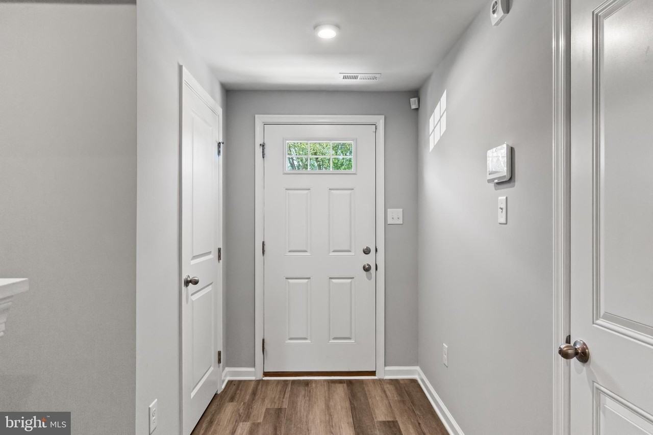 2 Comfort Rd - Photo 5 of 34