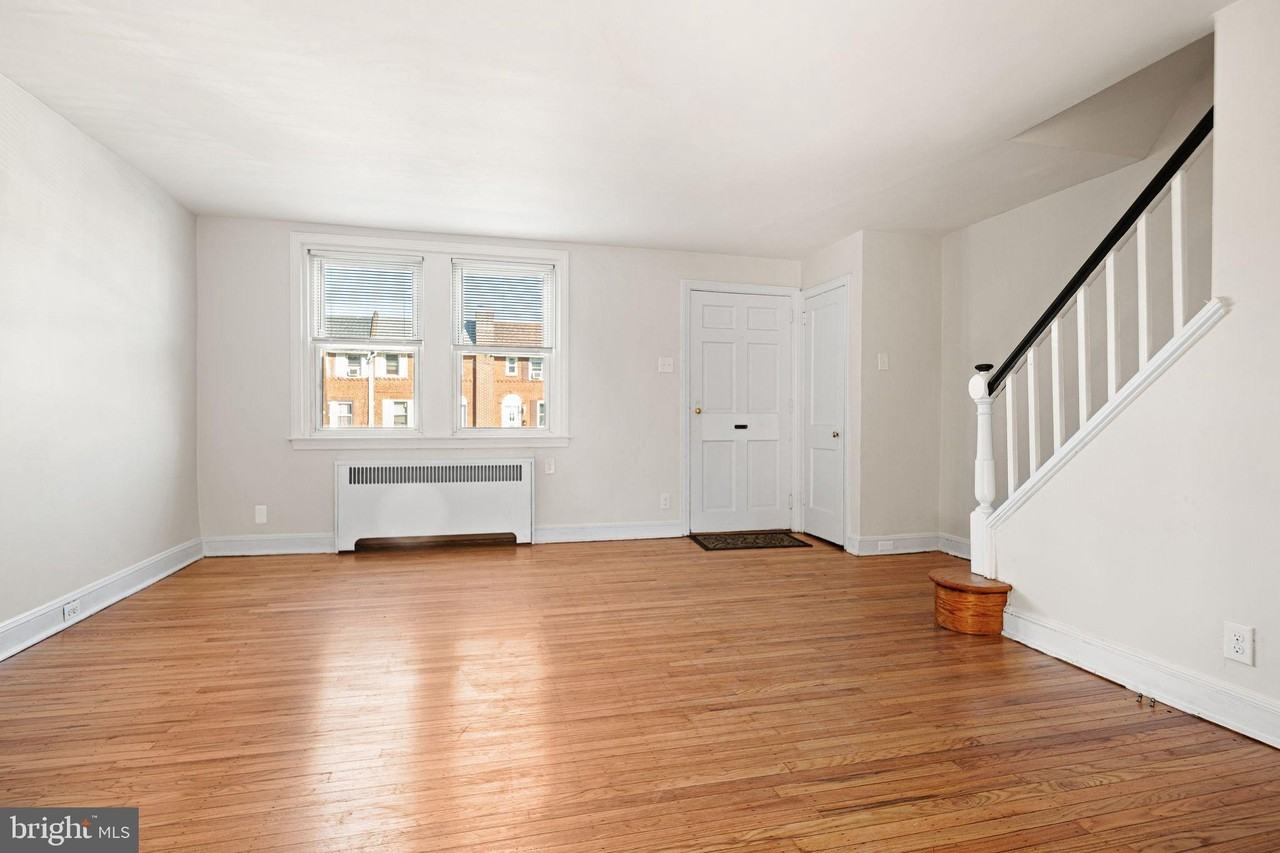 226 Wynnewood Ave - Photo 3 of 15