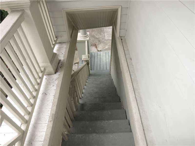 2417 Napoleon Ave - Photo 3 of 9