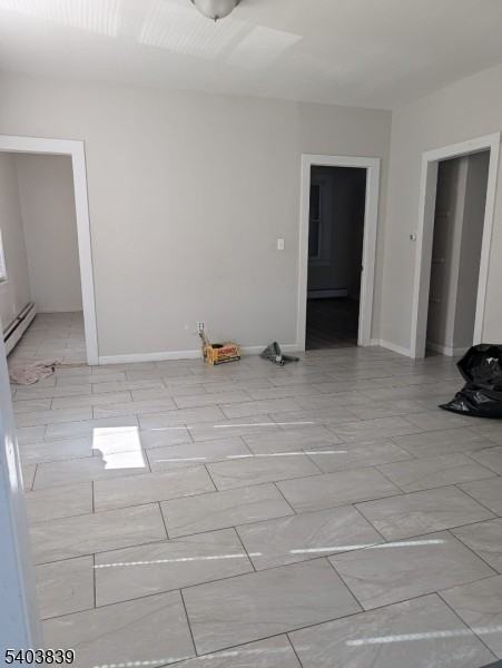 515 Morris Ave - Photo 7 of 10