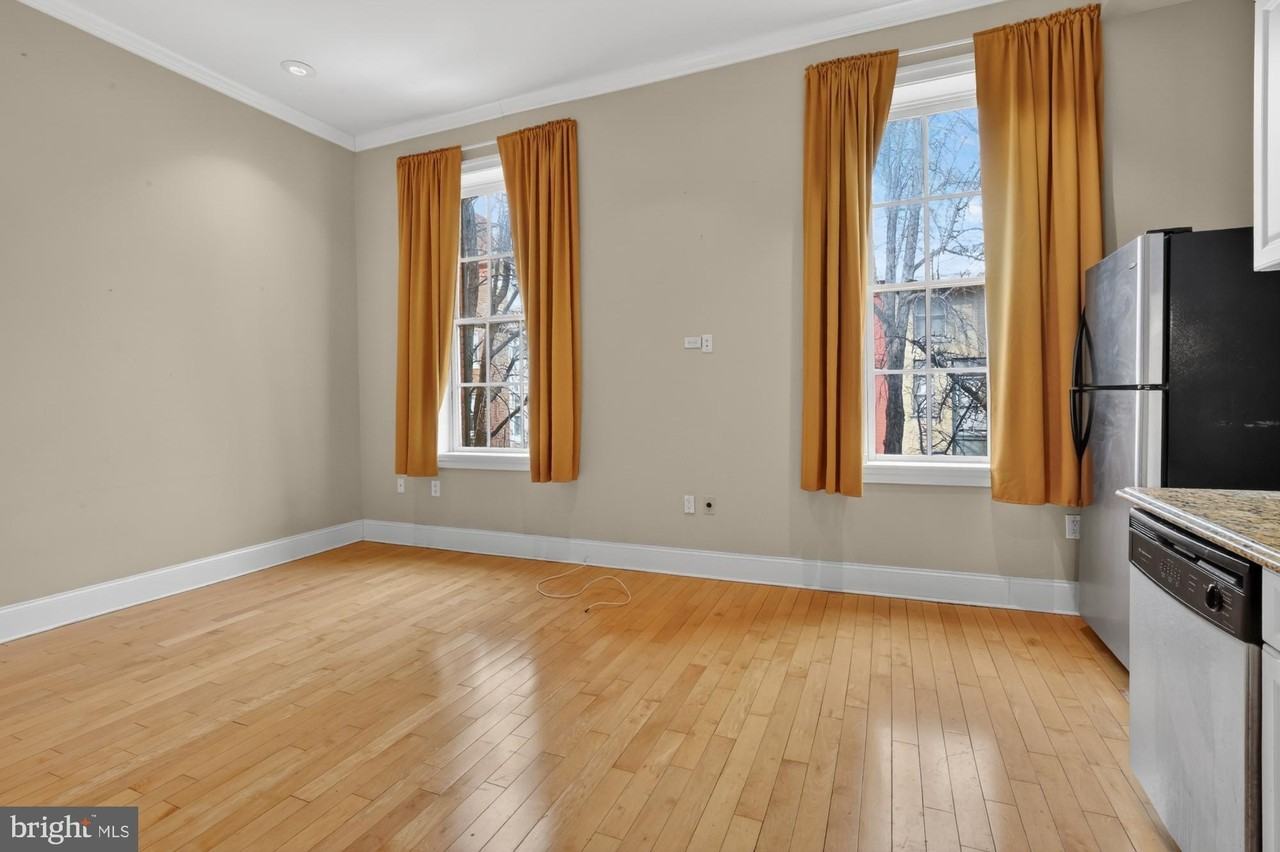 1708 Pine St Apt 3 - Photo 5 of 19