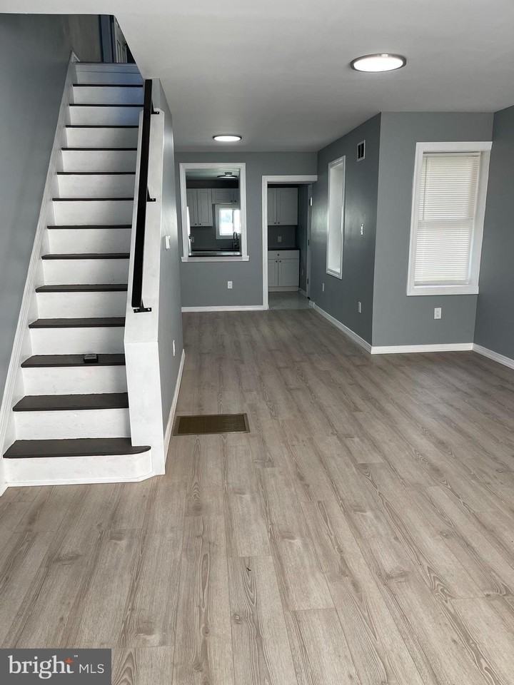 3102 Hartville St - Photo 2 of 11