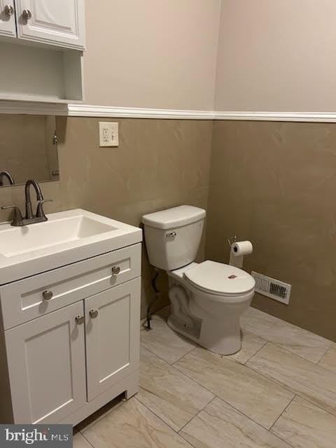 1952 N Mutter St - Photo 7 of 9