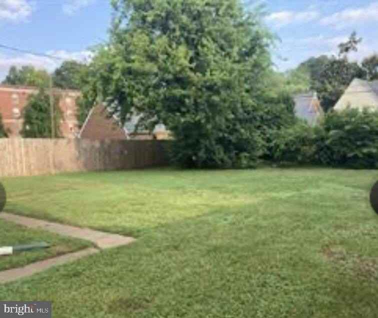 915 William St Unit A - Photo 2 of 12