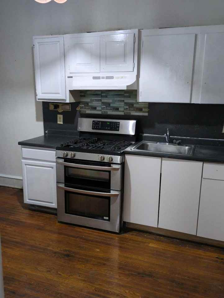 2710 Washington StreetApt 1 #1 - Photo 3 of 4