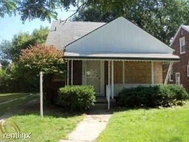 17654 Greenview Ave #1 - Photo 2 of 2