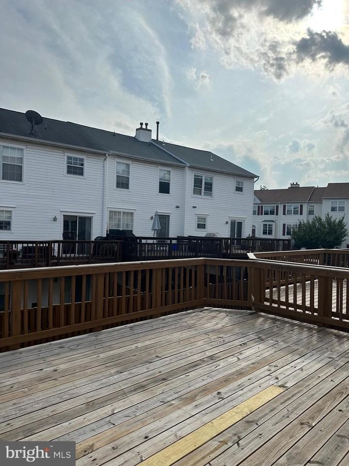 6850 Signature Cir - Photo 4 of 11