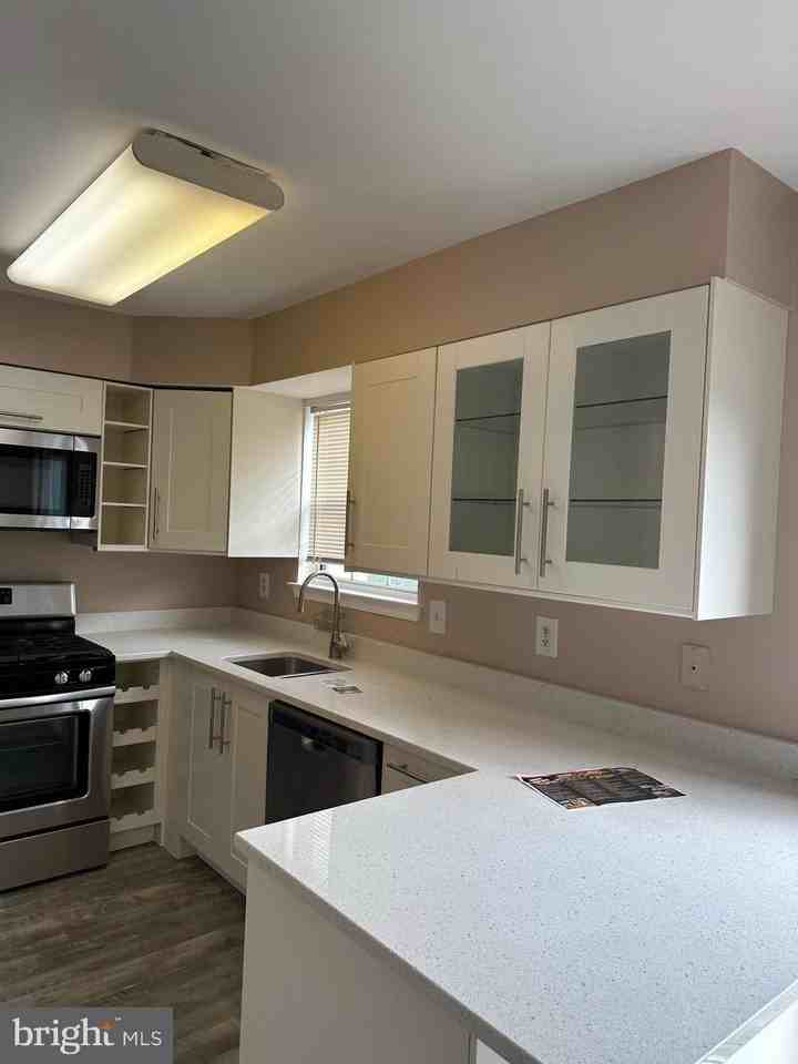 6850 Signature Cir - Photo 5 of 11