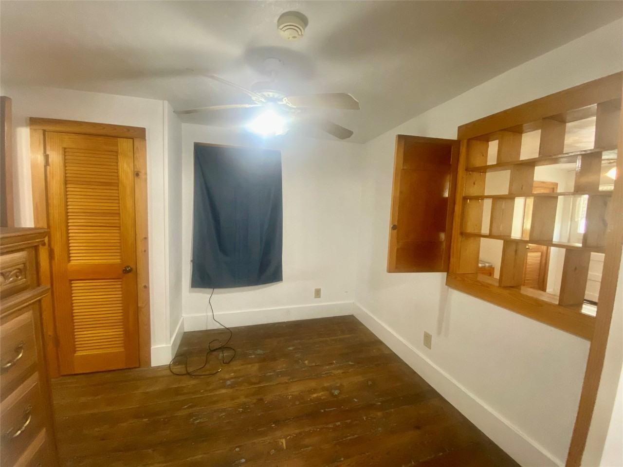 5618 Avenue L ##Up - Photo 7 of 12
