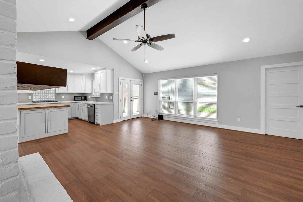 4738 Whispering Falls Dr - Photo 6 of 38