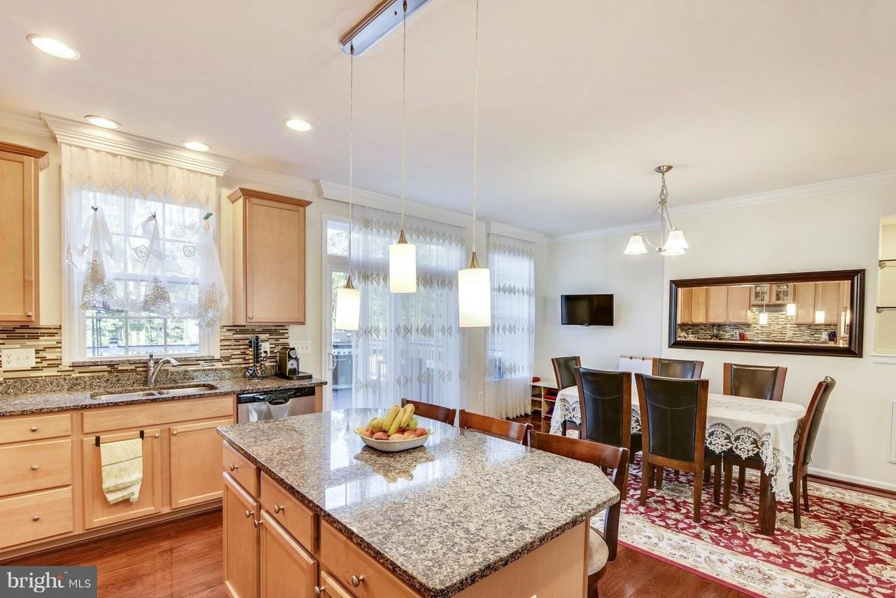 22887 Lacey Oak Ter - Photo 5 of 29