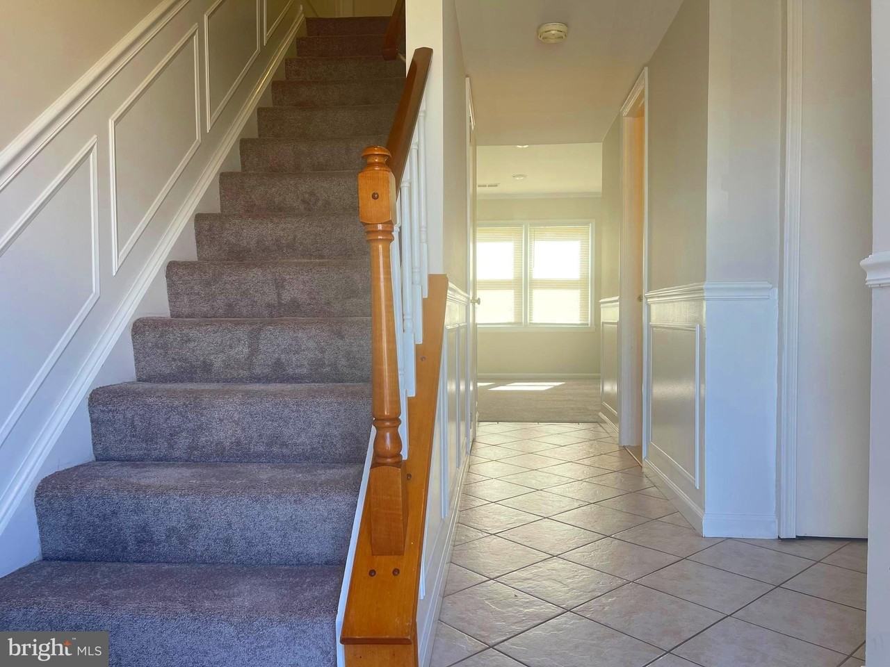 9022 Miles Pl - Photo 6 of 32