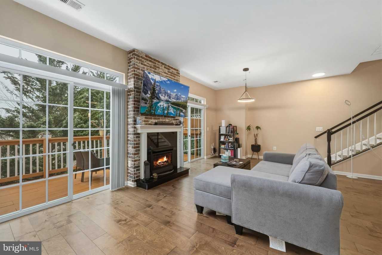 13947 Hollow Wind Way Unit 201 - Photo 6 of 34