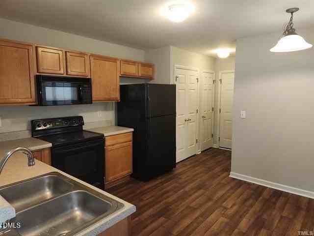 2630 Vega Ct - Photo 6 of 17