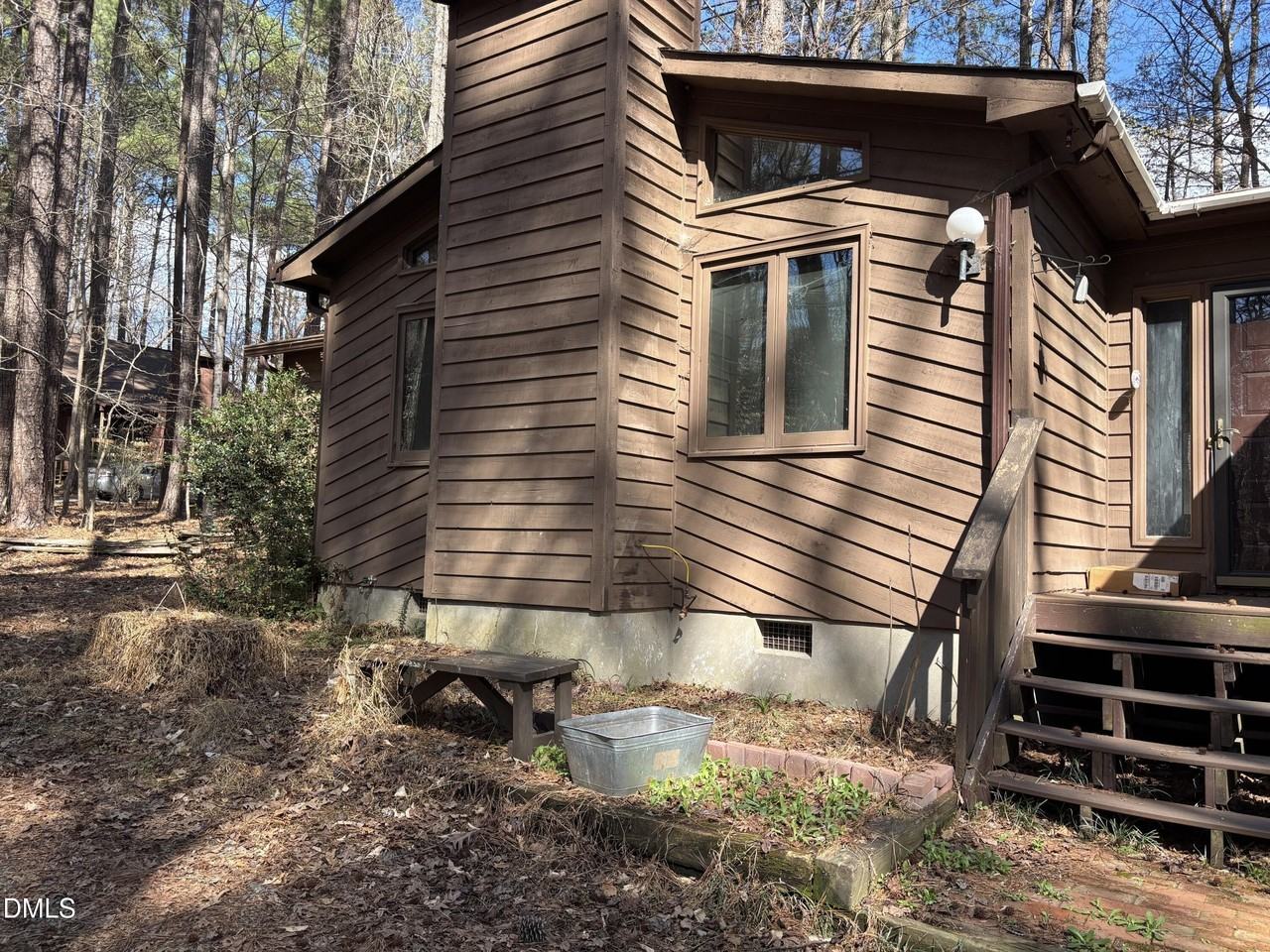 716 Carl Dr - Photo 7 of 35