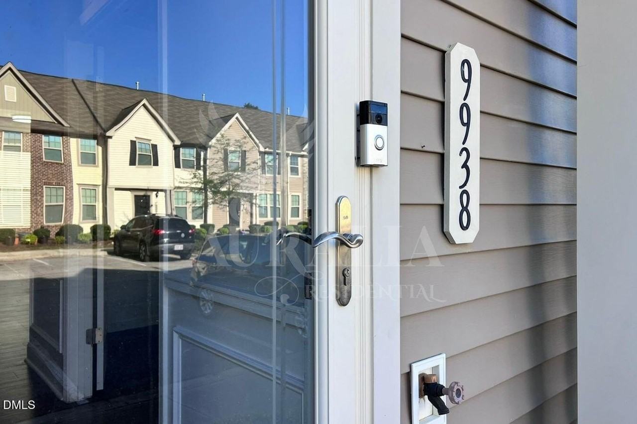 9938 Sweet Basil Dr - Photo 2 of 31