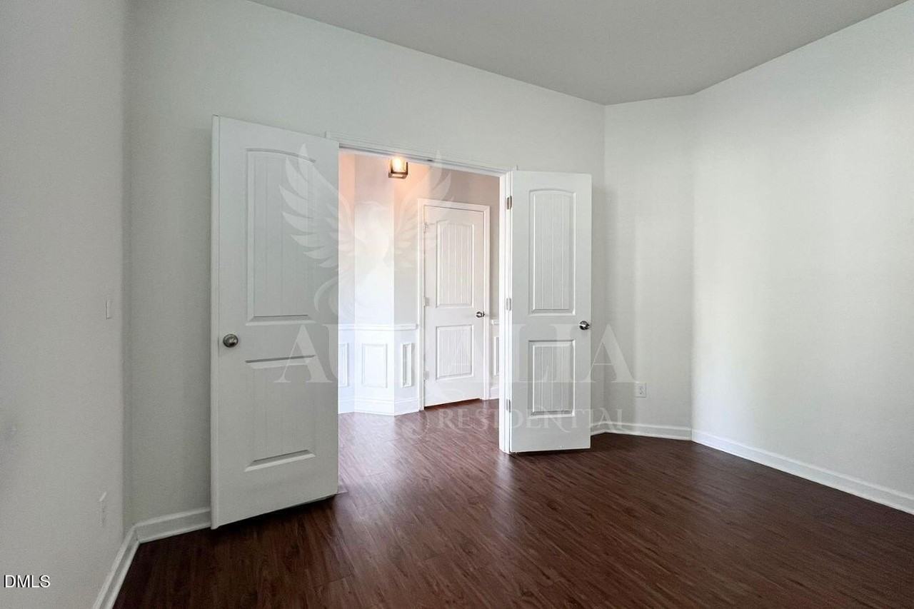 9938 Sweet Basil Dr - Photo 5 of 31