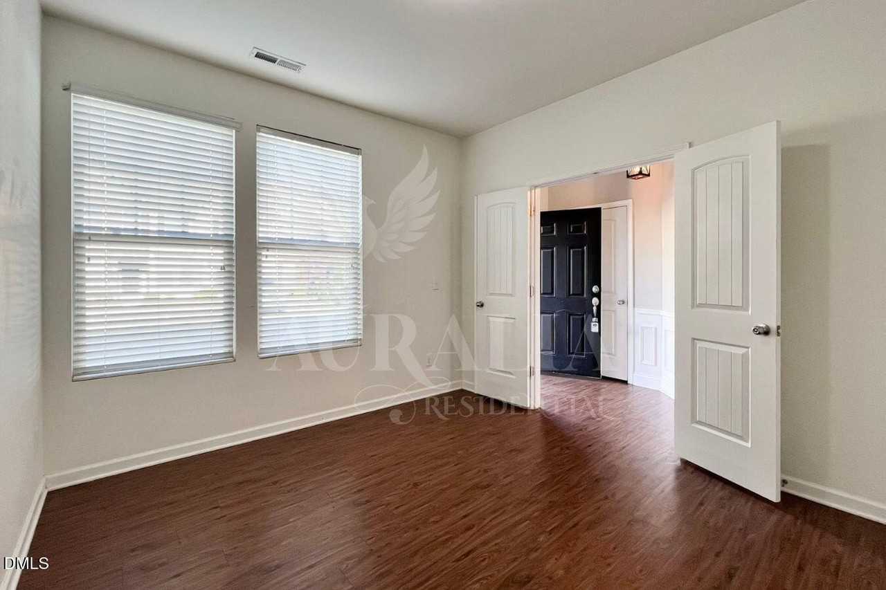 9938 Sweet Basil Dr - Photo 6 of 31