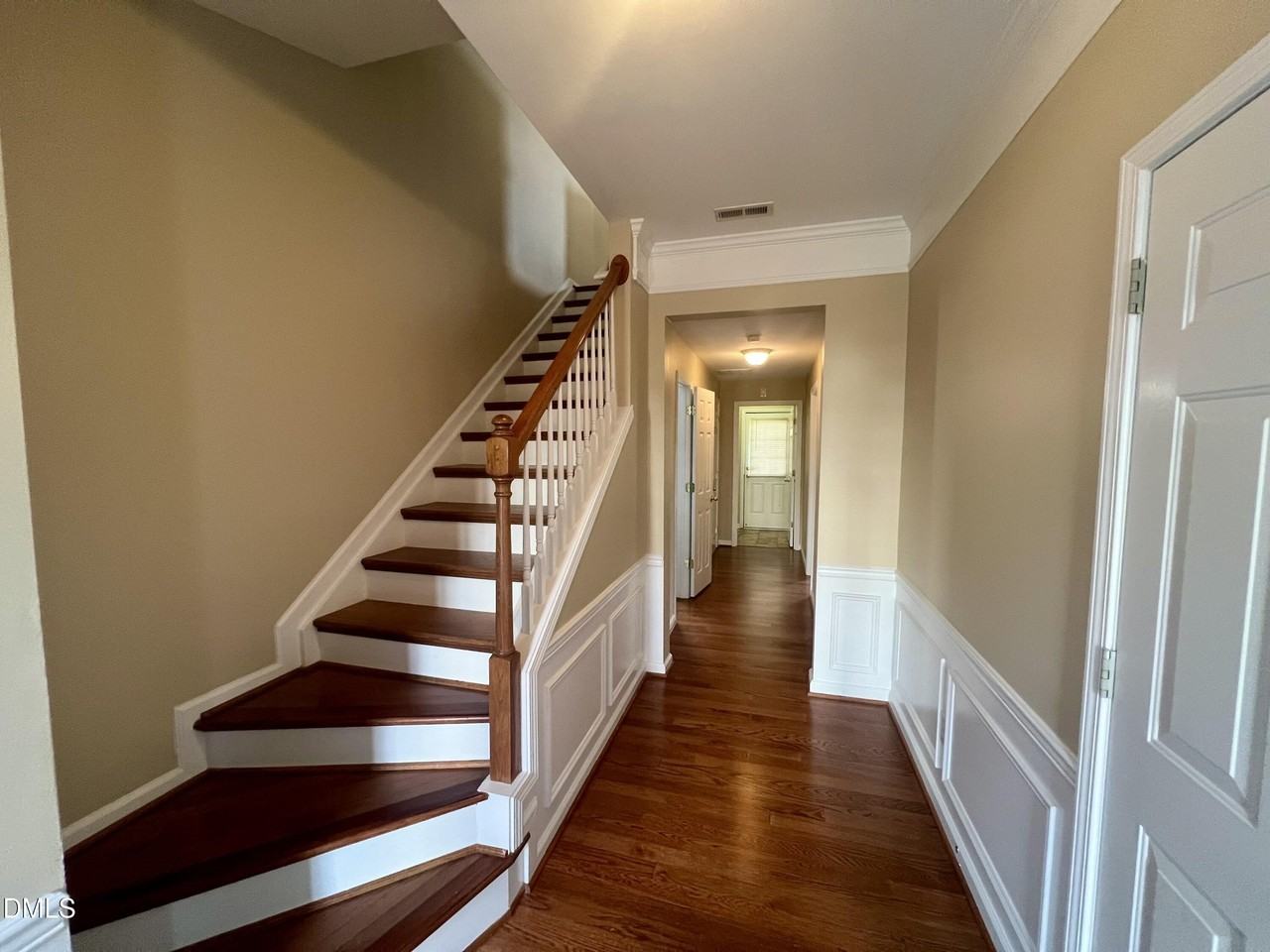 413 Ruby Walk Dr - Photo 3 of 33