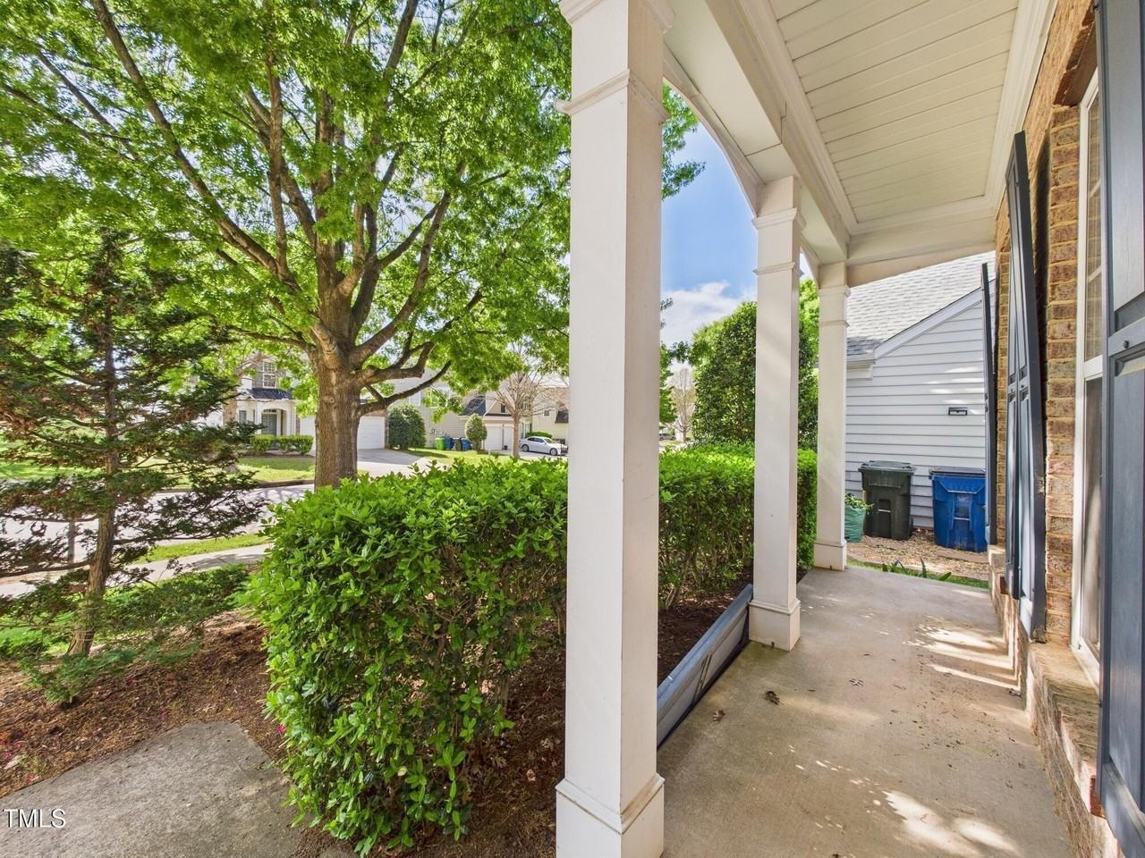 12589 Honeychurch St - Photo 6 of 50