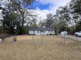 704 W Cranford Ave - Photo 1 of 1