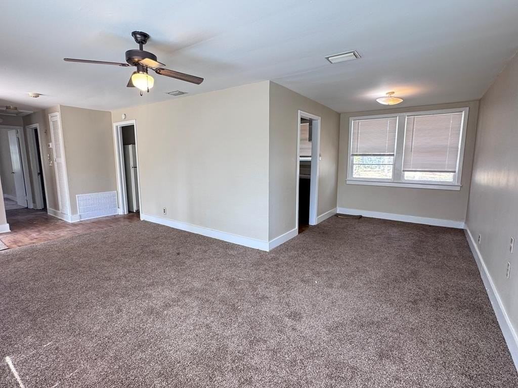 704 W Cranford Ave - Photo 2 of 12