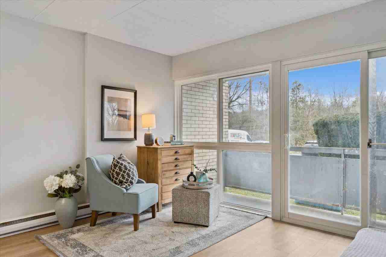 105 Conroy Crescent #102 - Photo 5 of 14