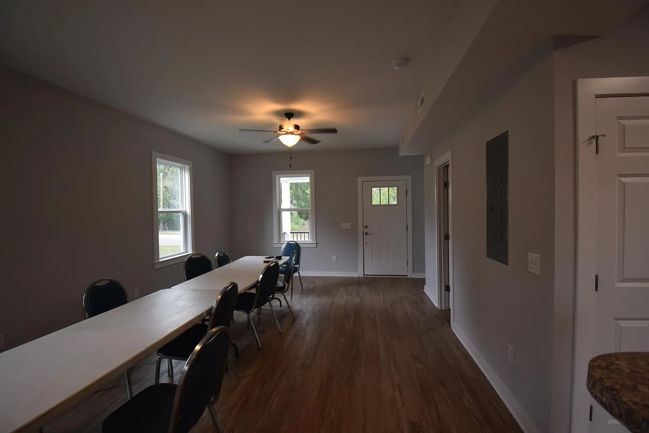 1905 Grayson St #1 - Photo 5 of 21