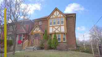 1082 Avenue Rd #2FL - Photo 1 of 1