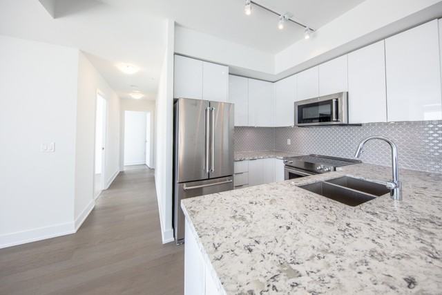 30 Condominium Building #1218 - Photo 3 of 18