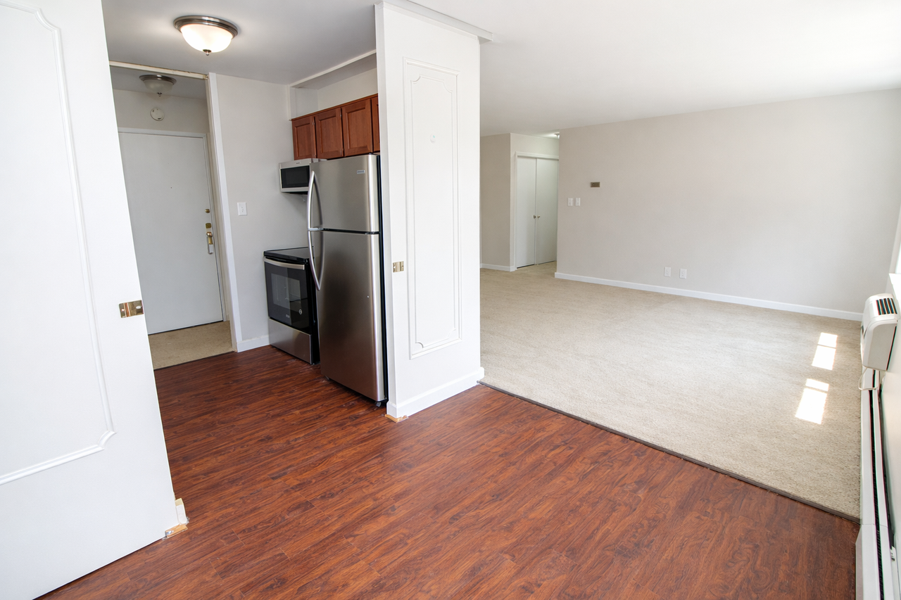 513 NORTH NEVILLE STREETAPT A-6 #A6 - Photo 2 of 13