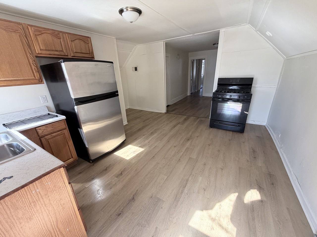 2210 W Iowa St #2 - Photo 2 of 6