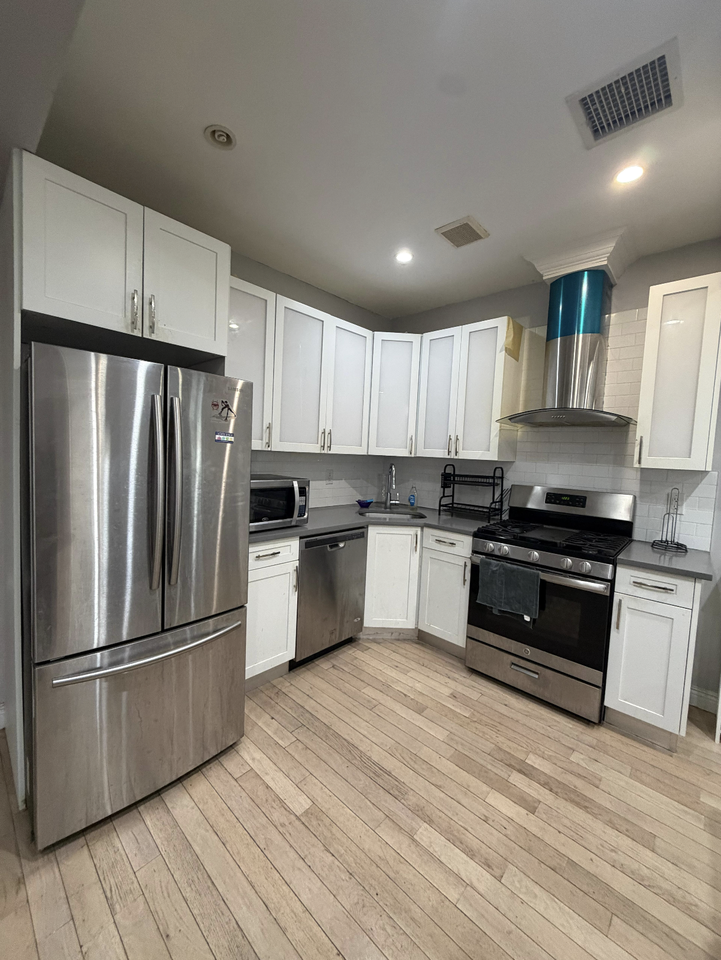 37 De Sales Place #2 - Photo 2 of 16