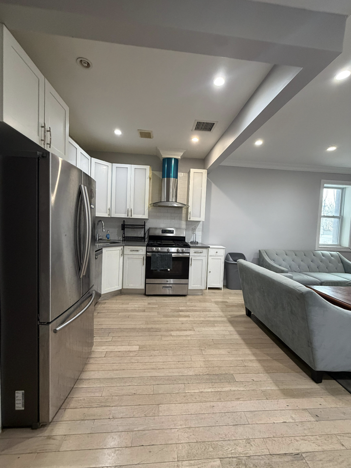 37 De Sales Place #2 - Photo 4 of 16