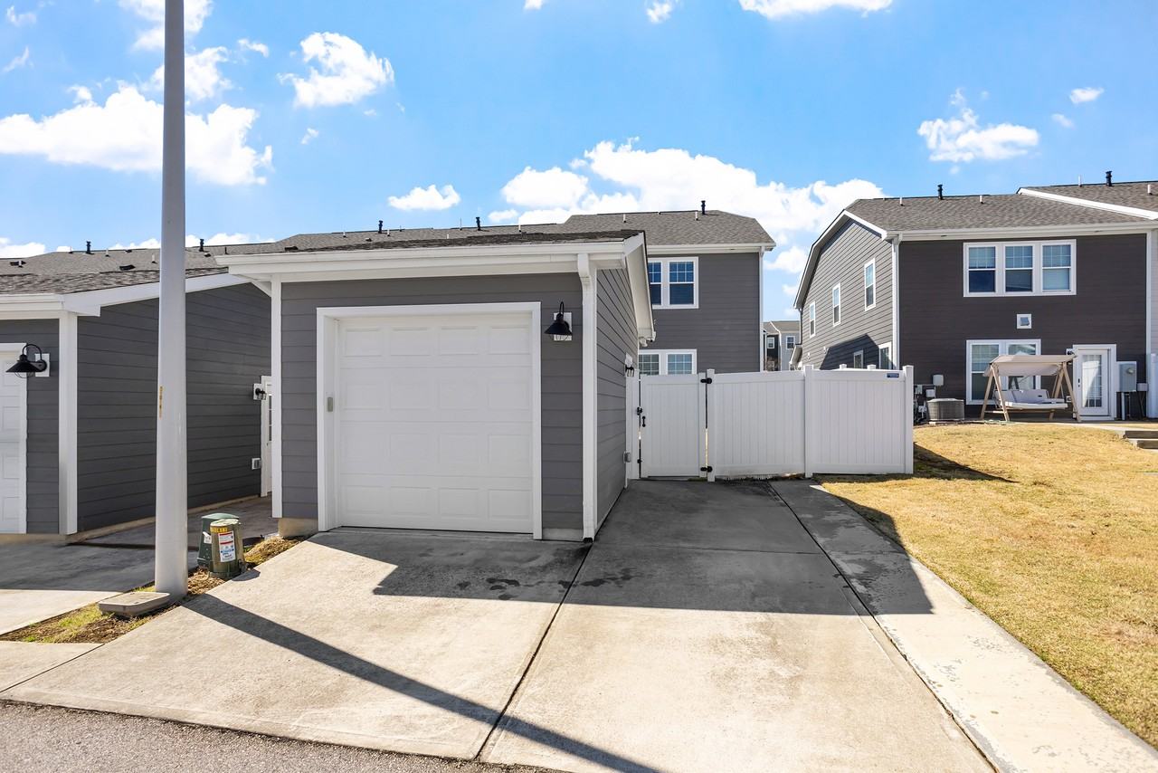 6512 Perry Creek Rd #1 - Photo 5 of 37