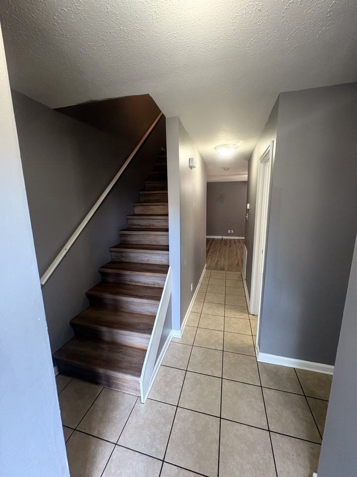 31 Agappa Ln #1 - Photo 2 of 19