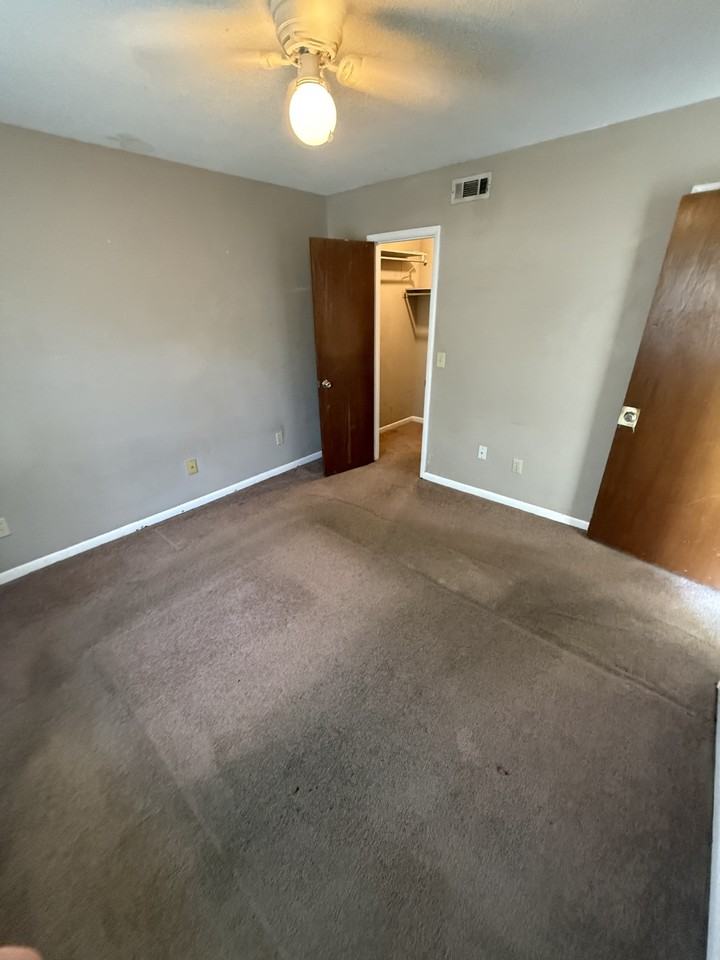 80 Fannie Morris Dr #1 - Photo 4 of 5