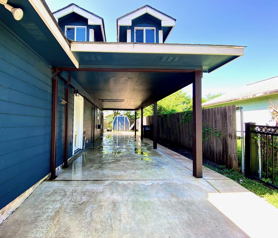 4834 Birdie Ln #1 - Photo 3 of 11