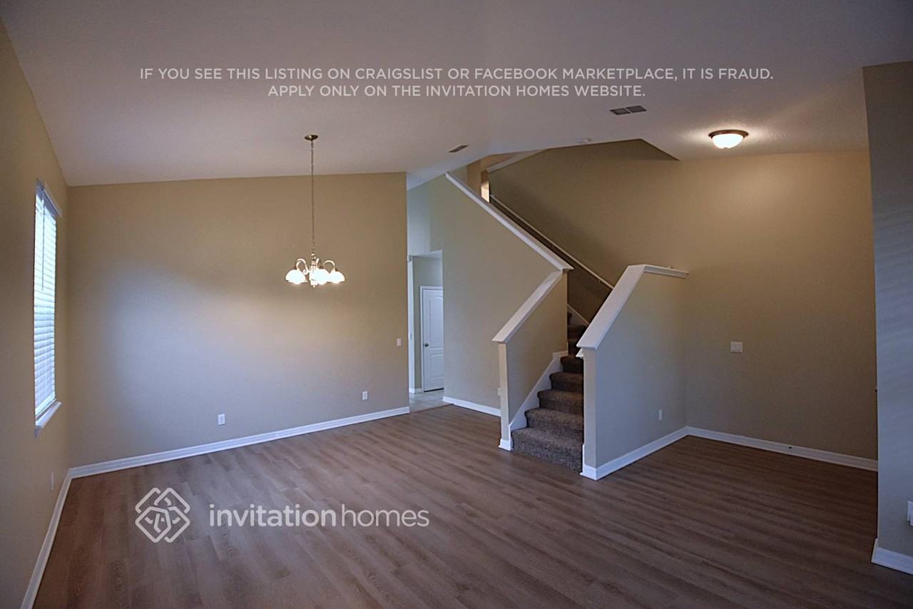 1527 Diamond Falls Way - Photo 4 of 16