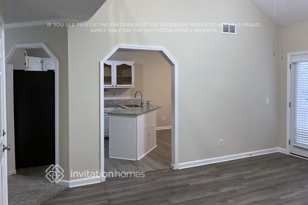 518 Woodland Hills Dr - Photo 5 of 25