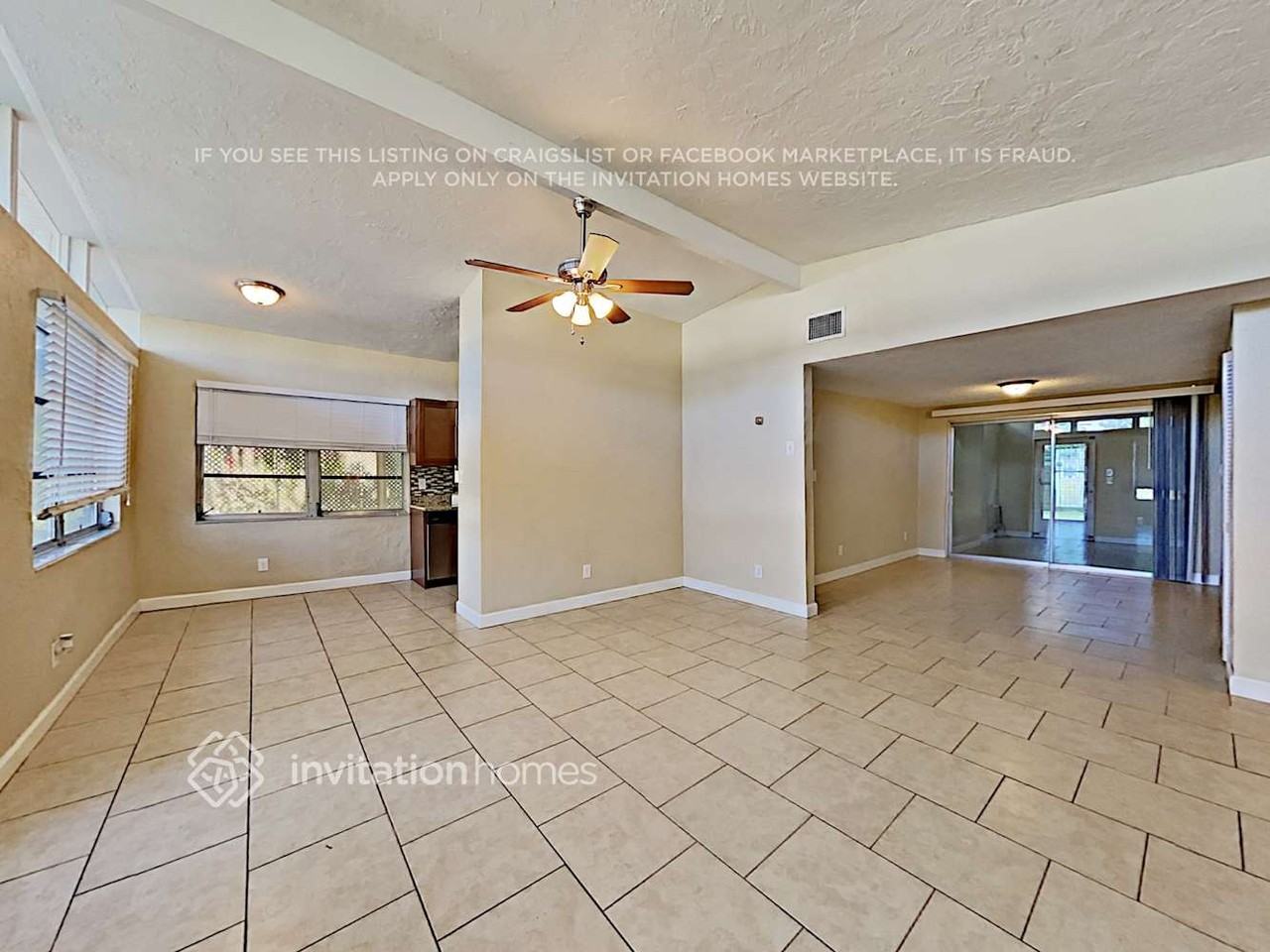 3652 Prado Dr - Photo 4 of 17